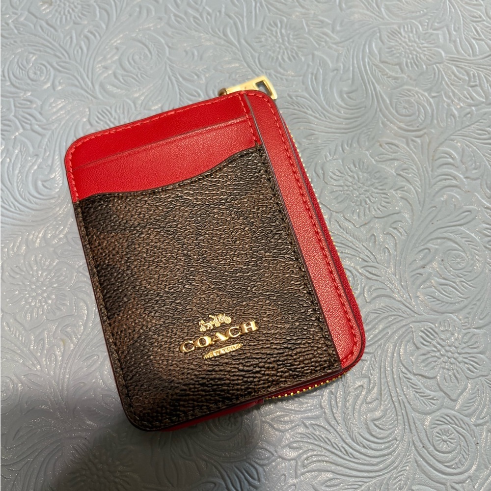 Coach Red and walnut signature canvas zip card case
